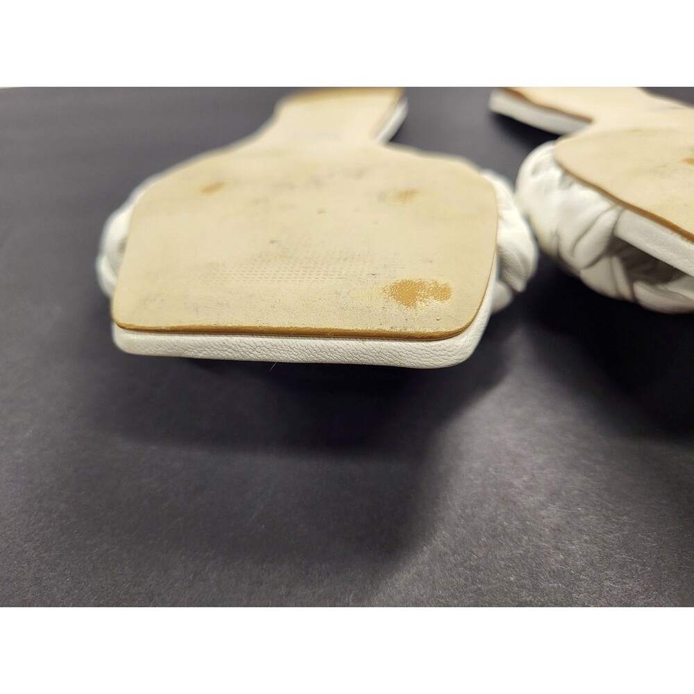 Saks Fifth Avenue White Woven Leather Mules/Sandals. Size 8 - Picture 12 of 13